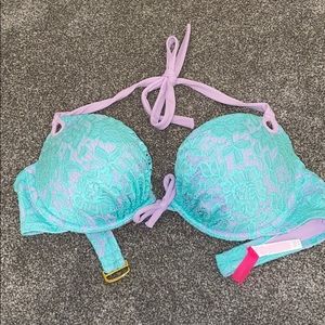 VICTORIA’S SECRET FLORAL NETTED BIKINI TOP!